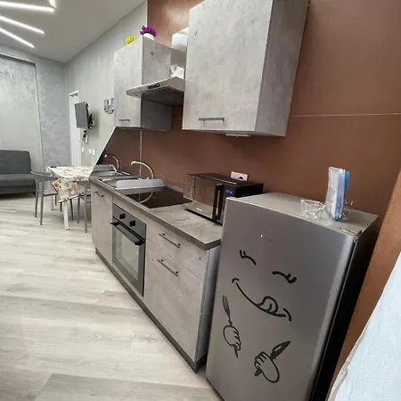 Breath Of 5 Min A Piedi Metro B San Paolo Poche Fermate Dal Centro Di Rzym