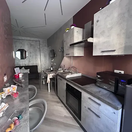 Breath Of 5 Min A Piedi Metro B San Paolo Poche Fermate Dal Centro Di