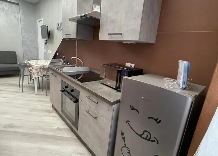 Breath Of 5 Min A Piedi Metro B San Paolo Poche Fermate Dal Centro Di Roma